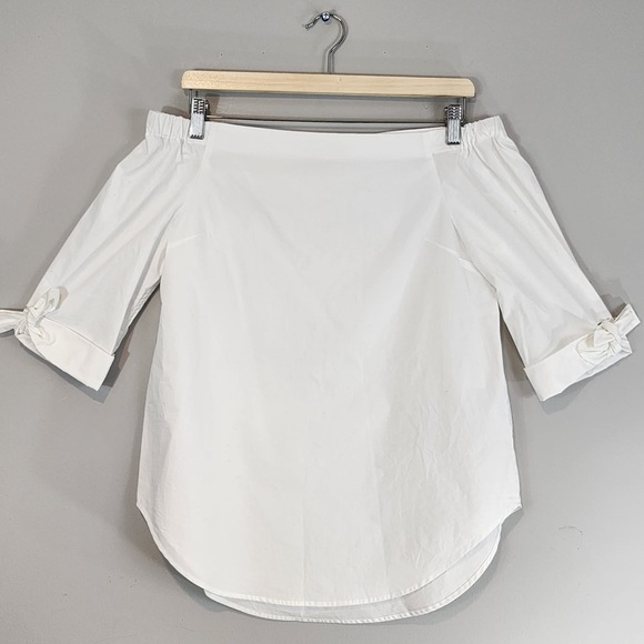 Aritzia Babaton MALIK Off-Shoulder Blouse XS - Picture 3 of 10